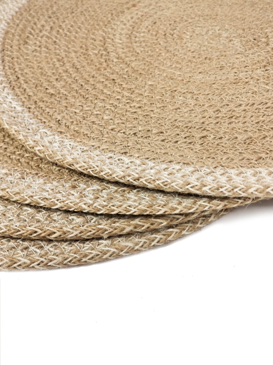 Round shape placemats made with 100% natural Jute